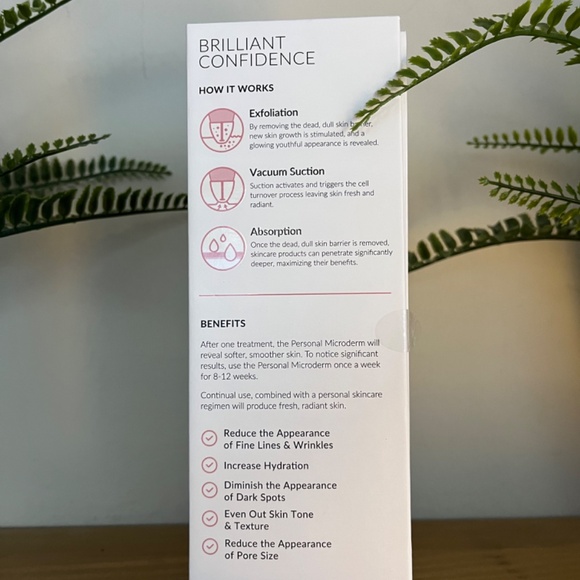 PMD Personal Microderm Classic-  At Home Microdermabrasion Device (New in Box) - Picture 2 of 7